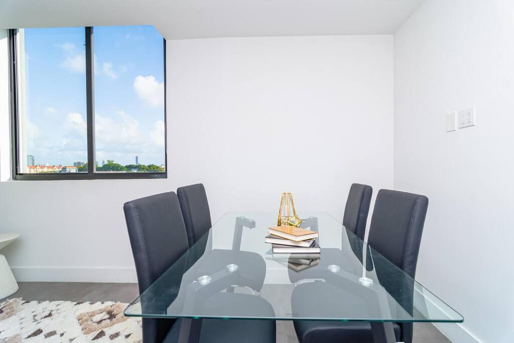 Apartment Stylish 2br Retreat Mins To Wynwood And Brickell
